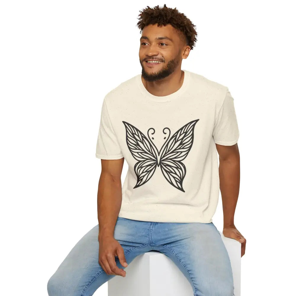 Light-colored unisex T-shirt with butterfly graphic and lightweight fabric for spring fashion