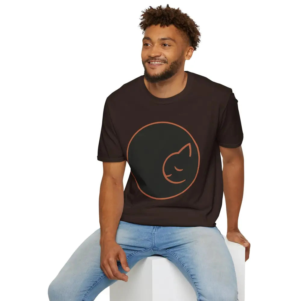 Dark brown short-sleeved cat lovers T-shirt with peach outline of curled-up cat in a circle