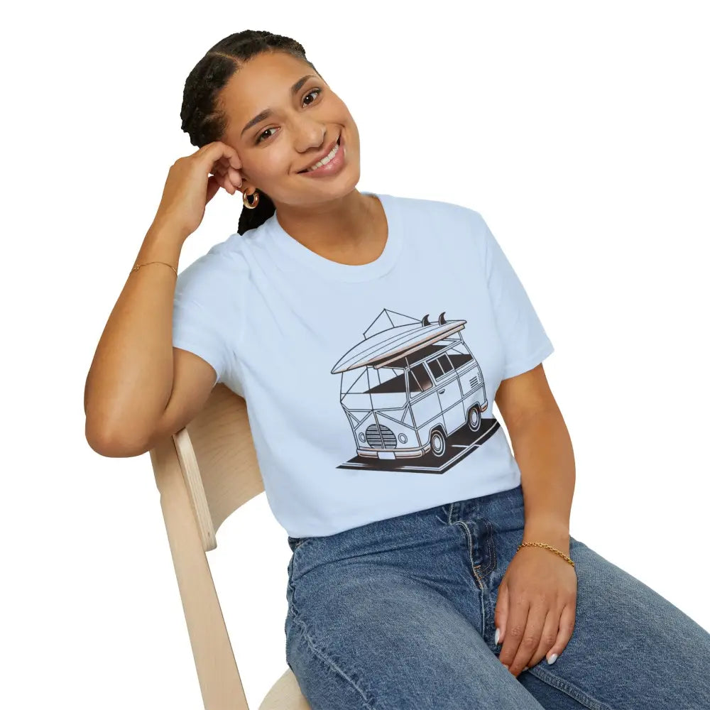Woman in light blue ring-spun cotton T-shirt with classic fit and crew neckline